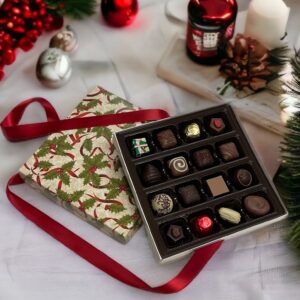 16 Piece Holly Box Chocolate Assortment